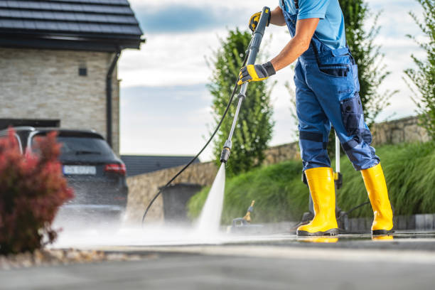 Best Commercial Pressure Washing  in Waelder, TX